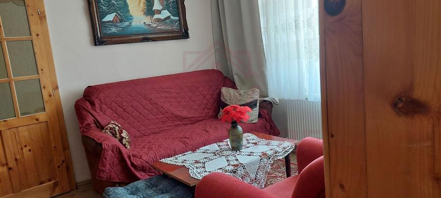 Duplex cu 4 camere cu Canalizare în Central