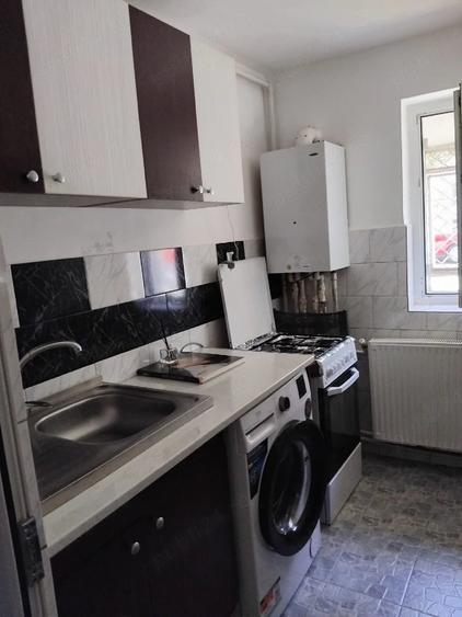 Garsonieră decomandată în Exterior Vest