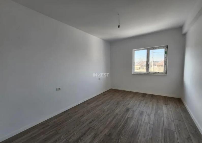 Casa individuala , 4 camere , 2 bai , zona MIROSLAVA-VALEA U - 6