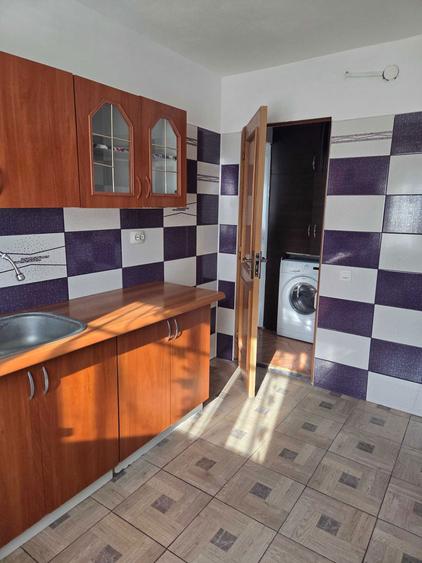 Garsoniera etajul 2 - 1