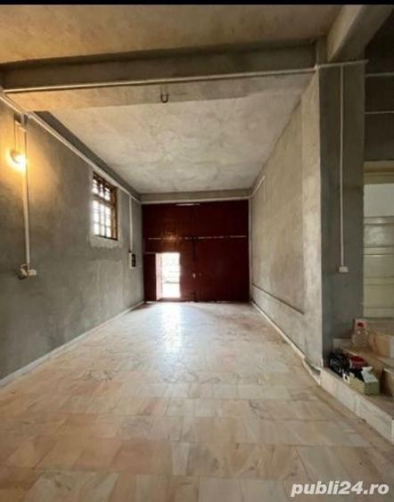 Vand- Cladire de 1048 mp-la pre? de apartament - 1