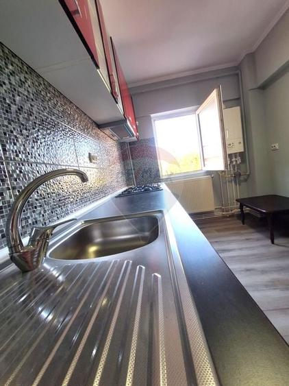 Apartament cu 3 camere de vanzare in zona Pod - 8