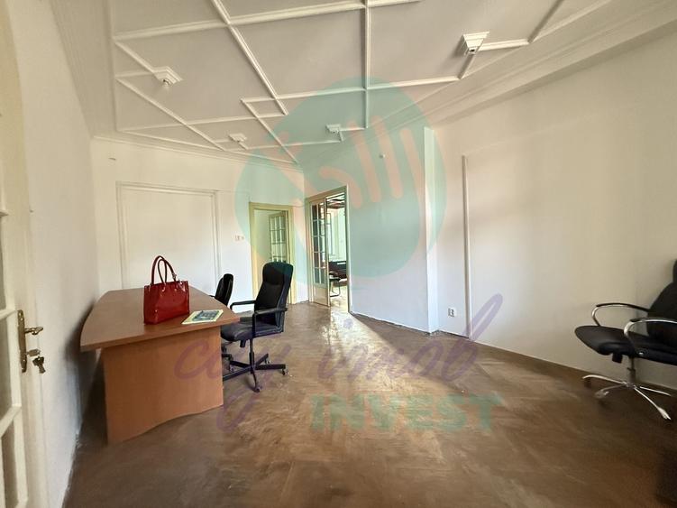 Eleganta, stil si mult potential intr-un apartament interbelic de 3 camere - 6