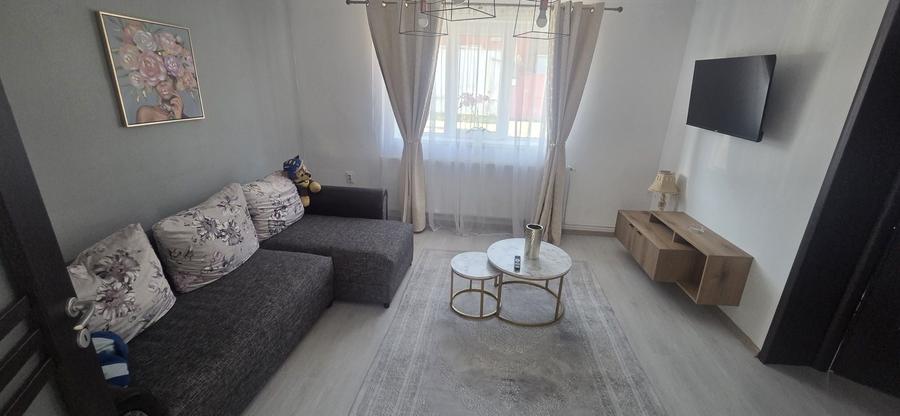 Casă cu 3 camere cu Teren 70 Mp în Loamneș