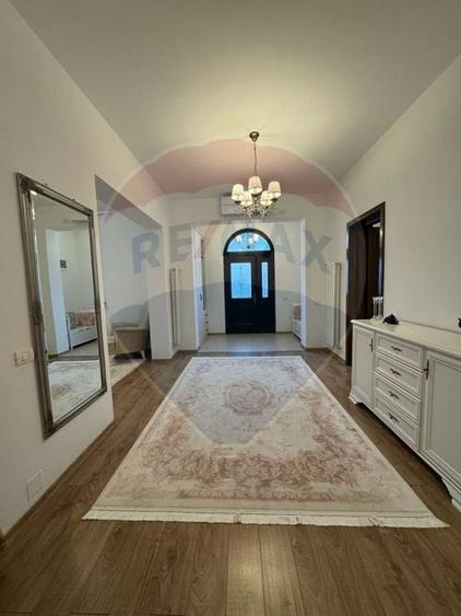 Casa stil boieresc,zona centrala, teren 450mp, comision zero - 9