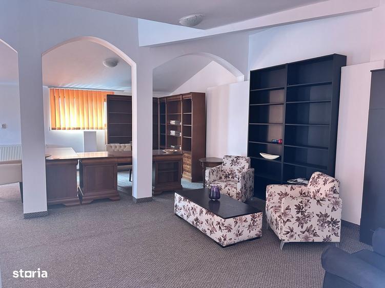 Casa De Vanzare Mobilata Pretabil Afacere Liberty Mall Trafic Greu - 13
