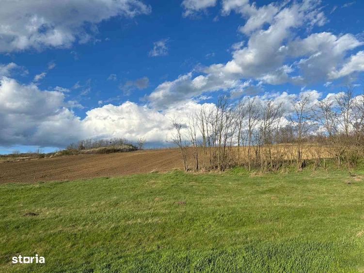 Parcele teren 430 mp extravilan Rediu loturi ideale pt investitie - 1