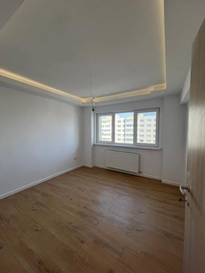 Apartament Complet Renovat, cu Centrală Termică Proprie - 2