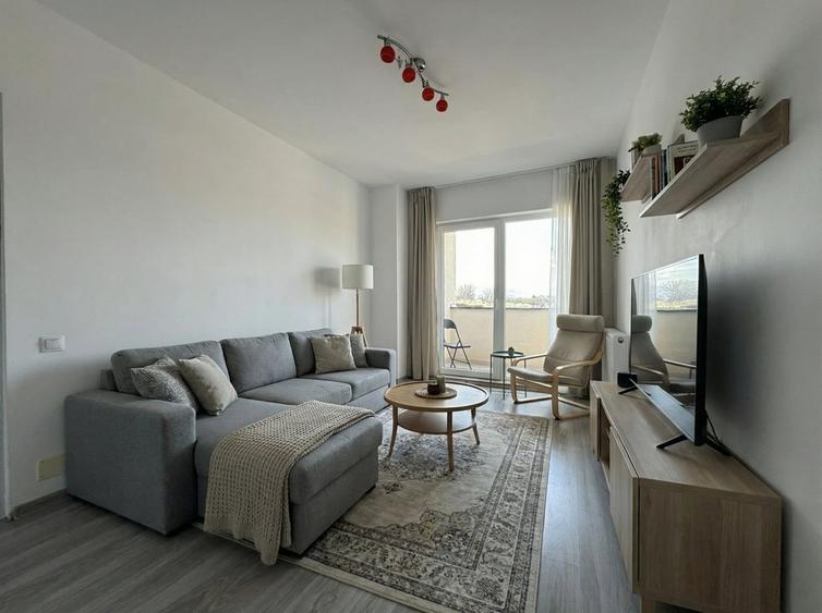 Apartament cu 2 camere I Decomandat I Zona Vivo - 1