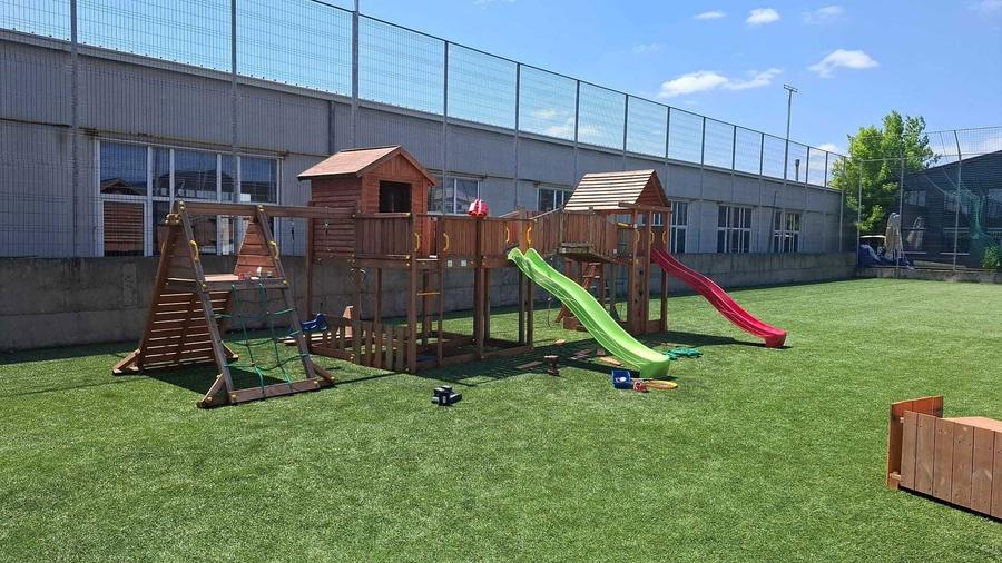 Inchiriez spatiu multifunctional 310 mp + teren 900 mp + parcare proprie | Ideal afterschool, loc de joaca, fitness. - 5