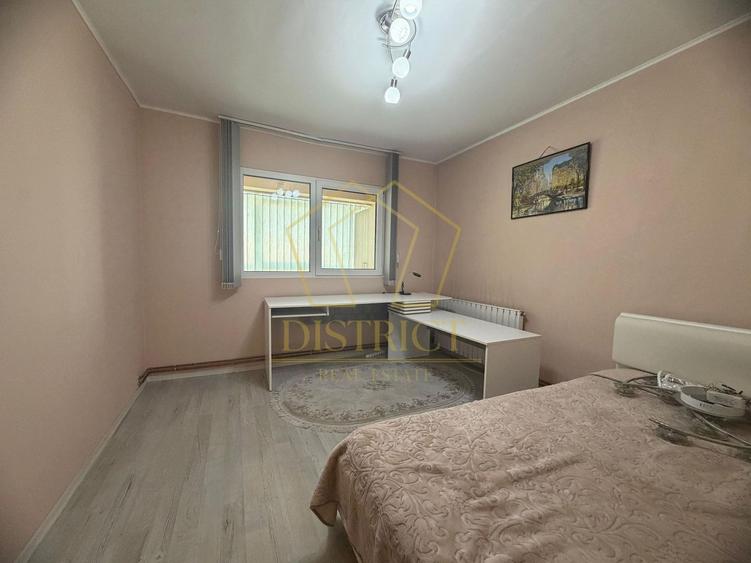 Apartament decomandat cu 5 camere si 2 bai, etaj 2| Calea Buziasului - 13