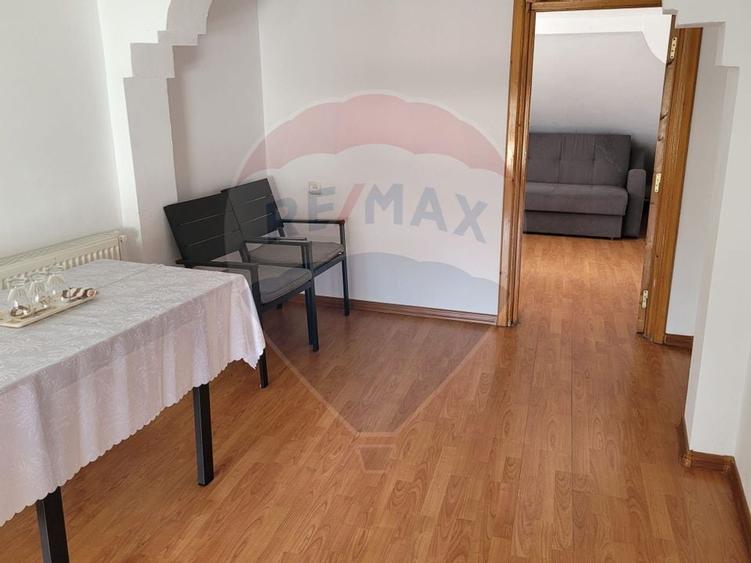 VILĂ MIXTĂ DE VÂNZARE – STRADA 1 DECEMBRIE 1918 - 19