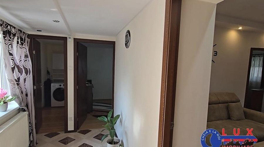 ID 6677 Casa LA CHEIE - DE VANZARE - 3