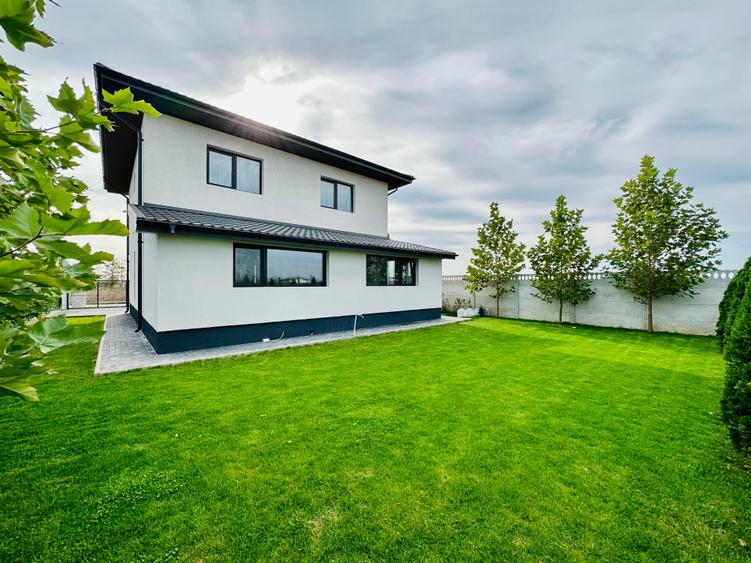 Casă P+1E de vânzare – 334 mp teren - 8