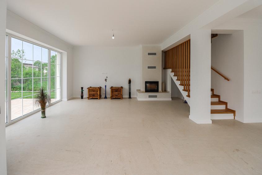 Vilă premium contemporană, finalizată în 2023 – design rafinat - 10