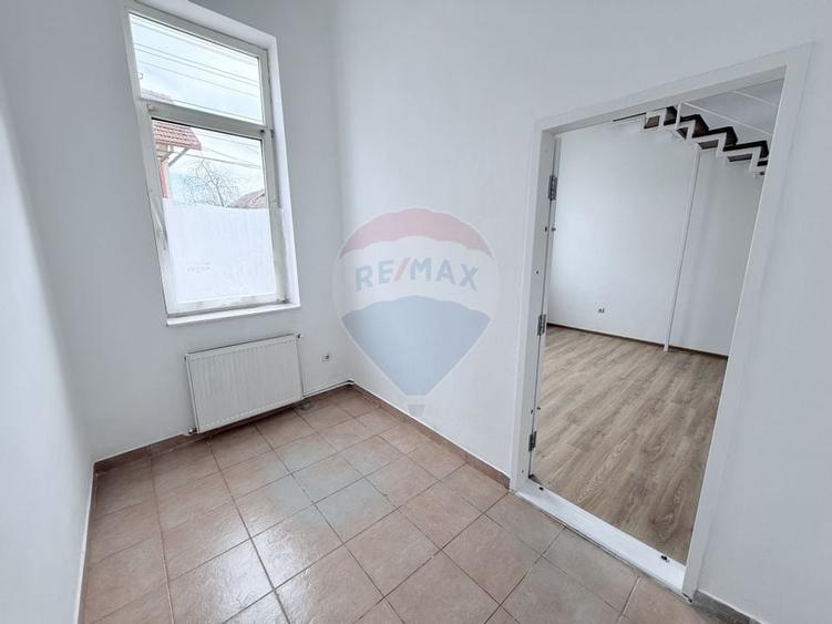 Spatiu de birouri de 80 mp de inchiriat pe str. Petofi Sandor - 3