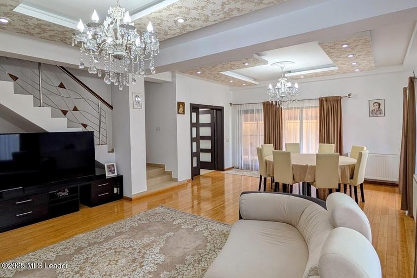 Branesti - Lac, Vila de familie P+E+M, 250 mp utili, teren 547 mp - 7