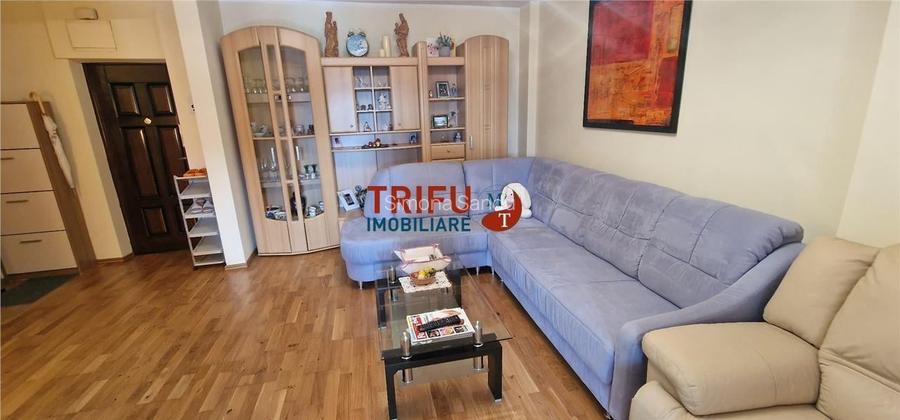 Apartament 3 camere de vanzare in centrul Orasului