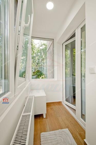 Inchiriere apartament 3 camere decomandat zona centrala - 19