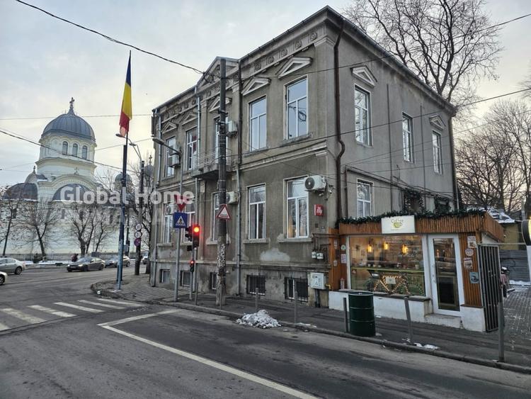 210 MP Etaj Vila • 6 Camere • Unirii • Regina Maria • Acces Propriu - 1