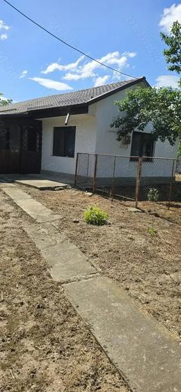 Casa la 28 km de Bucure?ti - 8