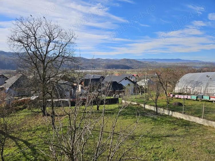 Casa din lemn, D+P+1E Nane?ti, la 15 km de Sighetu-Marm., Maramure? - 5