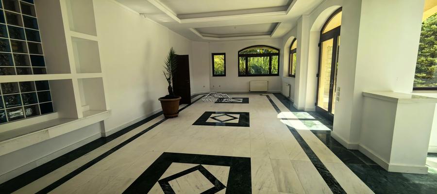 Proprietate Breaza Vila 1000mp , casa administrator , teren generos 3600mp - 13