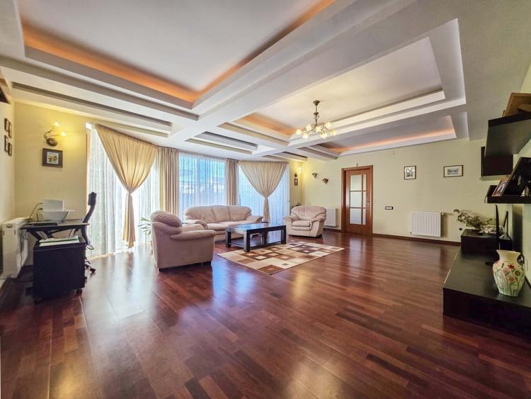 Vila de vanzare P+E cu 4 dormitoare - zona Inel 2 - spatioasa si eleganta. - 5