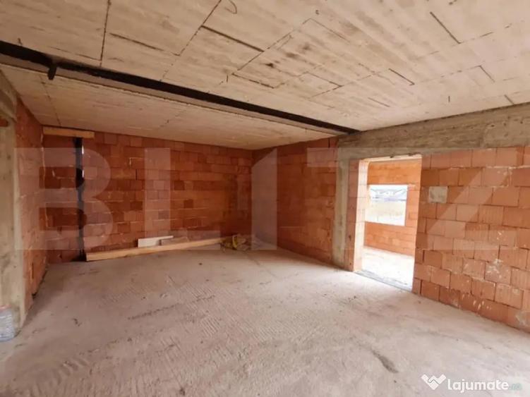 Casa individuala cu 3 dormitoare,151 mp utili,386 mp teren,V - 5