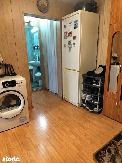 Vand sau schimb apartament 2 camere cu 3 camere si diferenta - 2