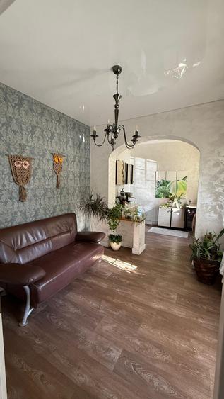 Spațiu, zonă centrală, la PREȚ PROMOȚIONAL - 3