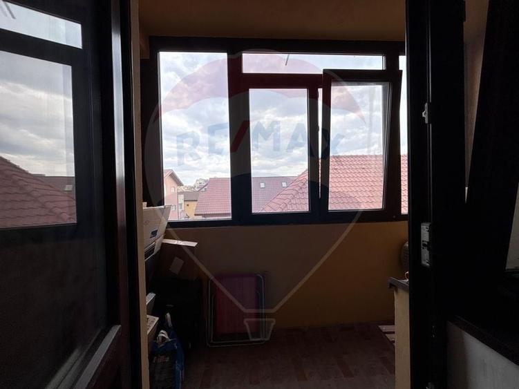Apartament cu 2 camere de vânzare în zona Central - 28
