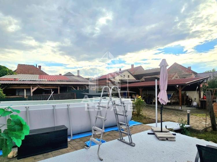 Casa individuala 4 camere , curte amenajata , terasa si piscina - 17