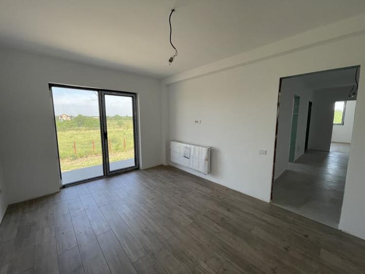 Vila individuala, Domnesti, Drumul Targului, P+1, suprafata teren 460, finisata. - 5