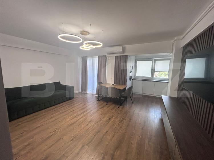 Apartament 3 camere, 70 mp, zona Decebal Residence - 1