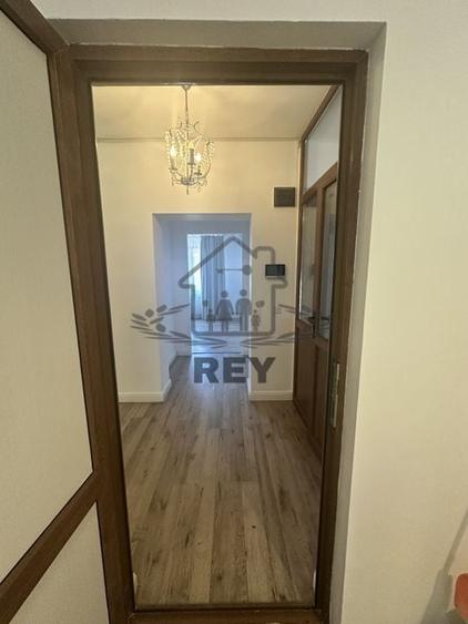 Spațiu birou/locuință– Bd. Victoriei- Parcul Sub Arini - 7