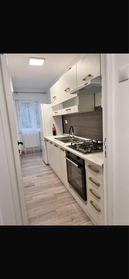 De vanzare garsoniera - 2