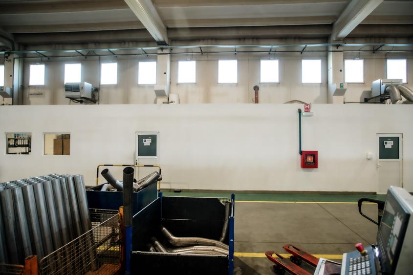 Spațiu industrial, de 5,100 mp, în Țițești