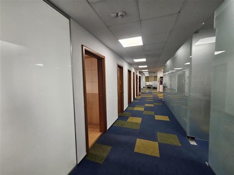 Spatii pentru birouri la super preturi - de la 9 Euro/mp - 15