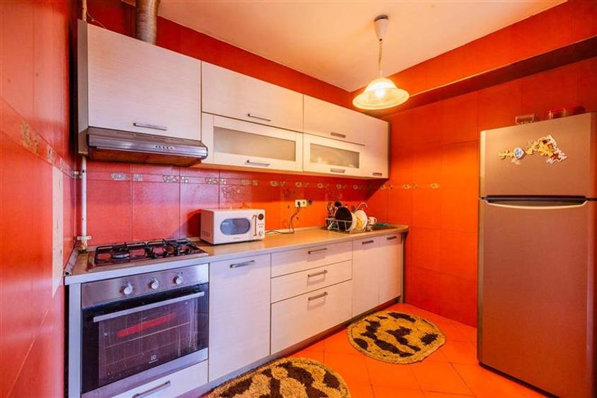 3D& Film! Decomandat, etaj2, terasa, parcare, Central, Brasov - 2