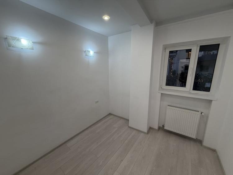 Spatiu Birou|Universitate-Str. Vasile Conta |3 Incaperi| Randament 7 % - 8