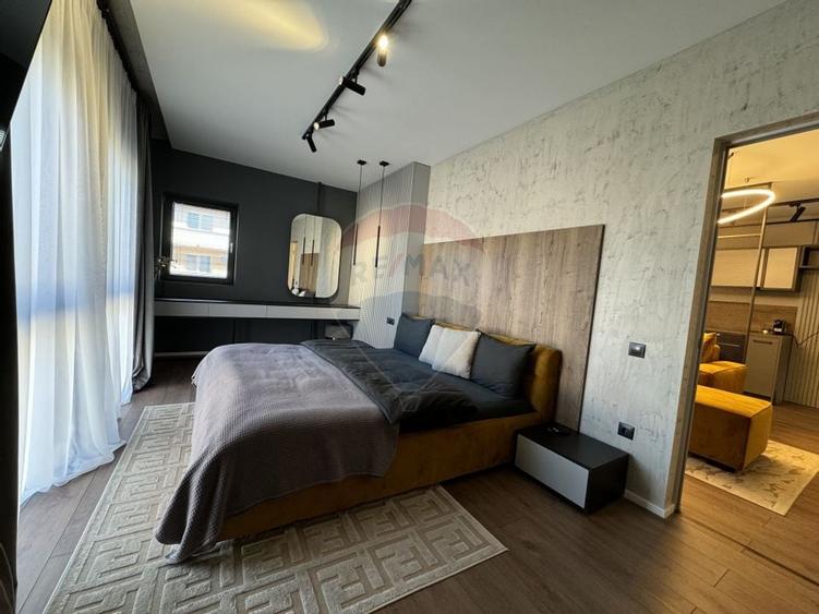 Apartament de Lux în Centrul Orașului de Inchiriat - 7