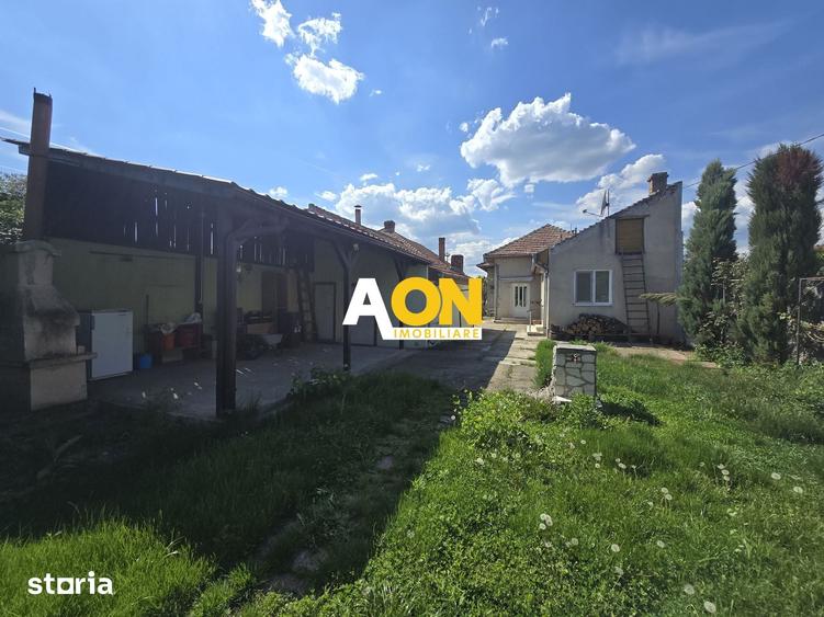 Casă cu 4 camere cu Teren 1438 Mp în Partoș