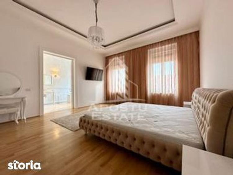 Apartament cu 3 camere, zona Semi-Centrala, Tavan Inalt - 10