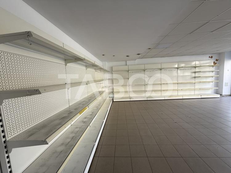Spatiu comercial de inchiriat  162 mpu zona Mihai Viteazul - 2