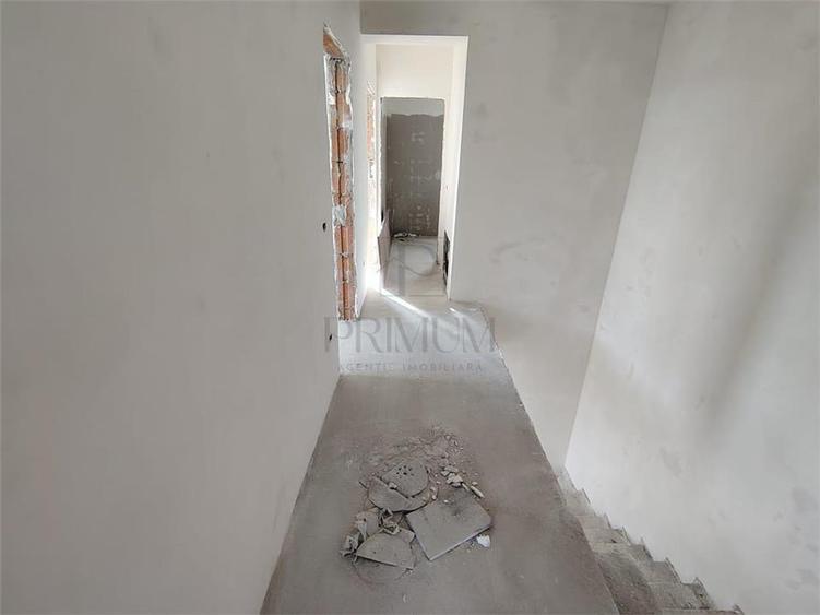 Duplex 5 camere - curte amenajata - zona linistita. - 8