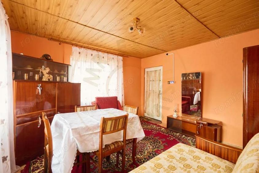 Casa in Leresti, la strada principala, cu rau in spate | teren 831 mp- Campulung - 12