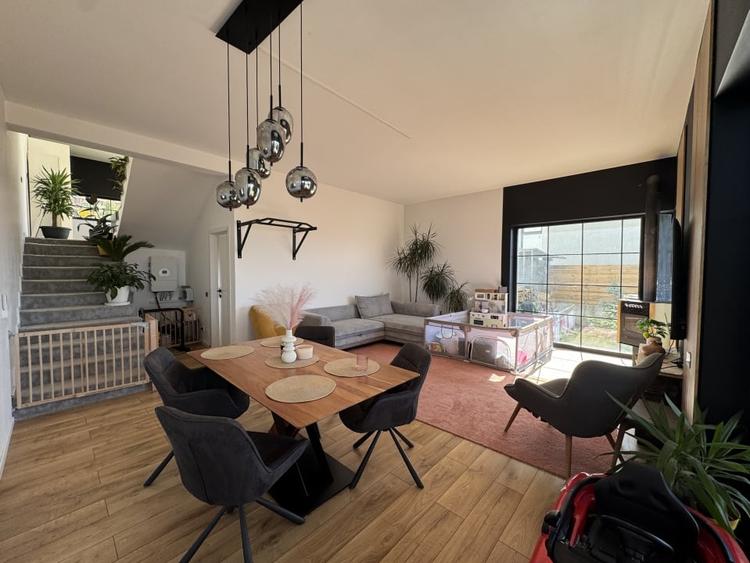 Casă modernă 4 camere | 147 mp | Dezmir | panouri | șemineu | pet friendly - 8