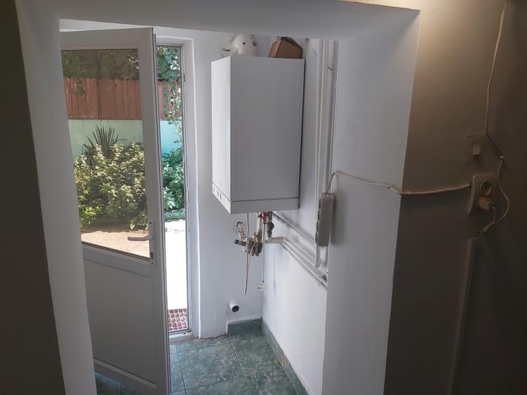 Spatiu comercial si Locuinta - 6