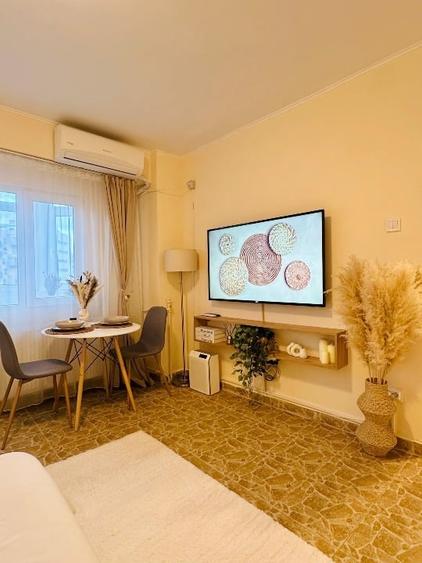 Proprietar inchiriez garsoniera aproape de metrou - 1